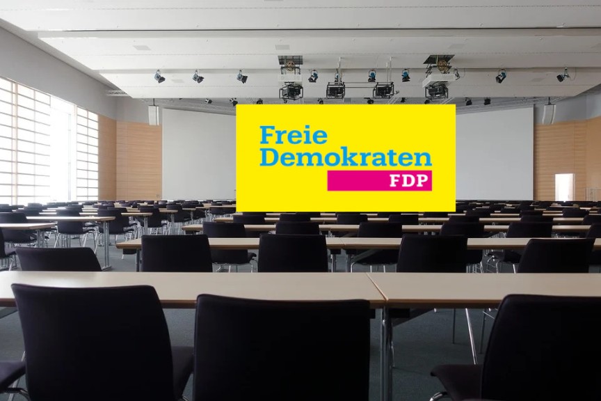 In Hessen gerade so noch in den Landtag eingezogen scheiterte die FDP in Bayern an der Fünf-Prozent-Hürde